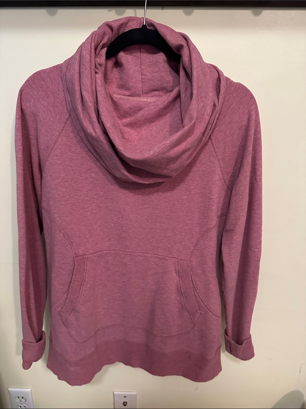 LL Bean Cowlneck Pullover M